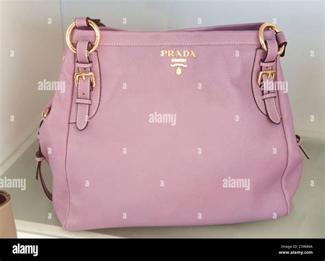 trouver faux sac prada